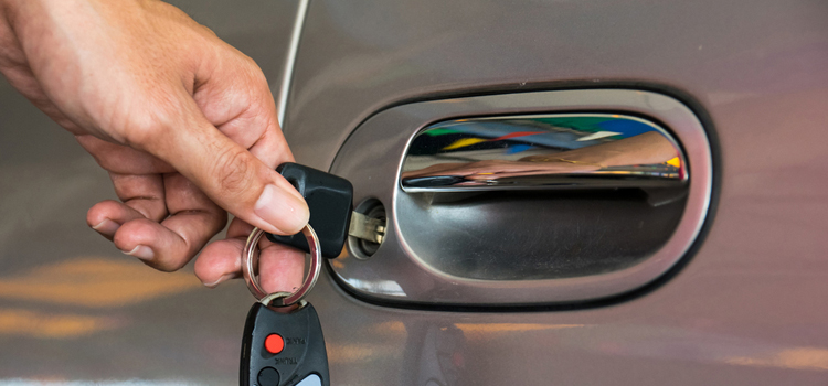 Car door lock repair in Bonita