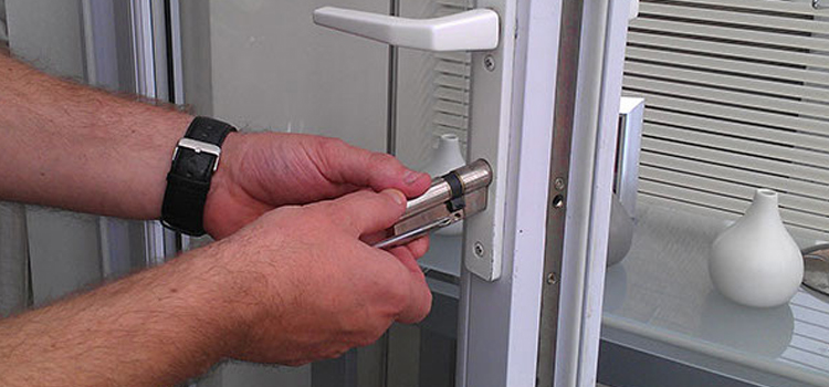 Commercial Door Lock Repair in Bonita